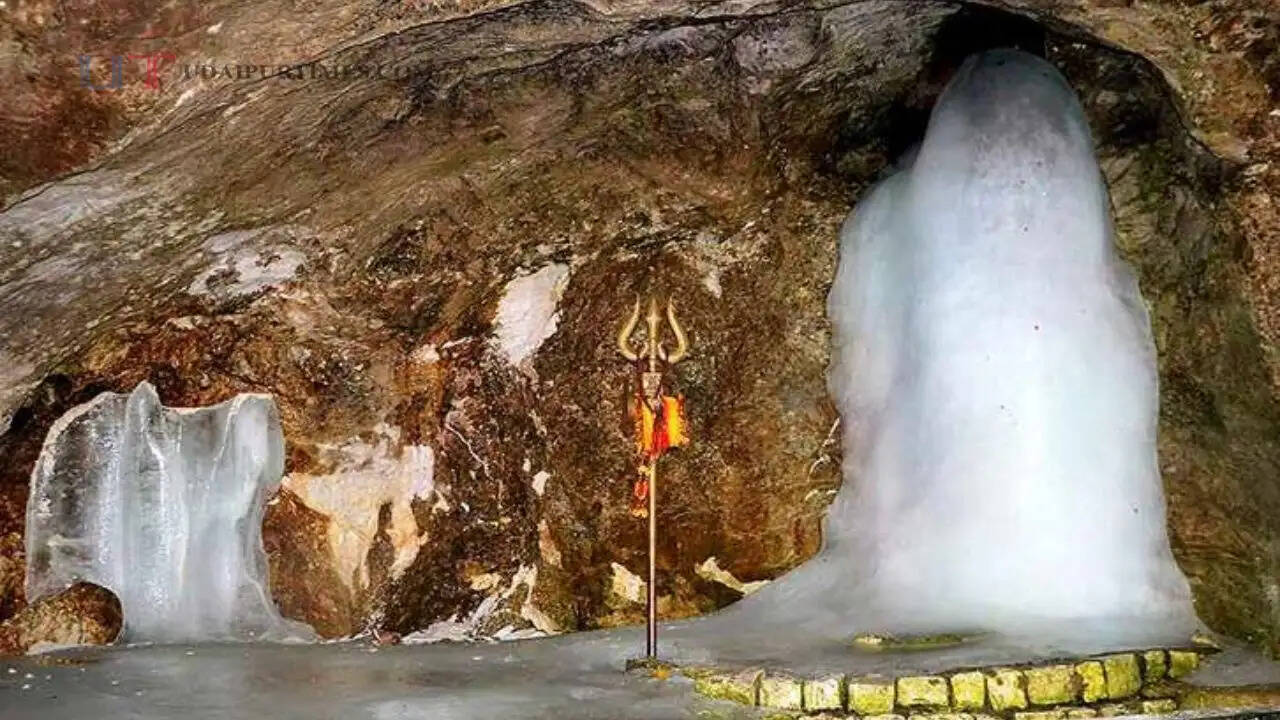 झरनों के साथ बादलों में घूमने का उठाएं आनंद !