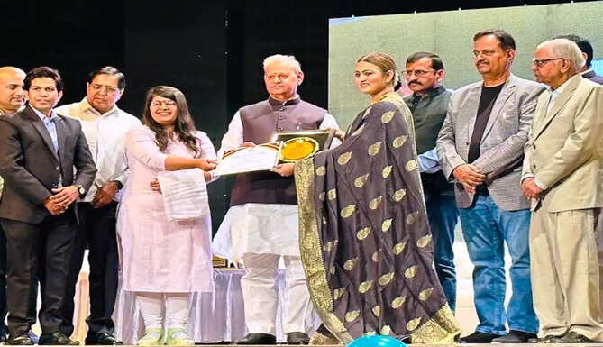 Dr Divyani Katara