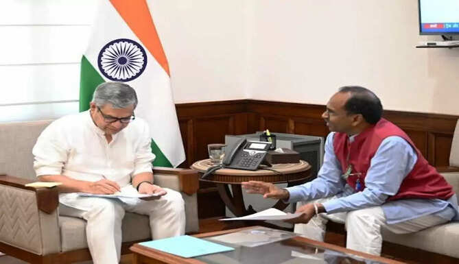 manna lal meet ashwini vaishnav