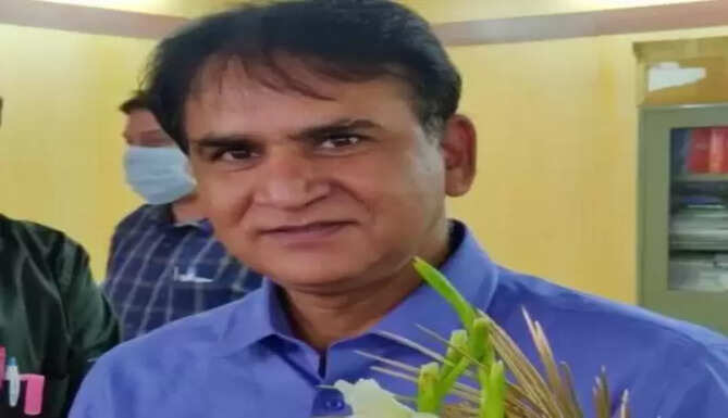 DR. R L SUMAN