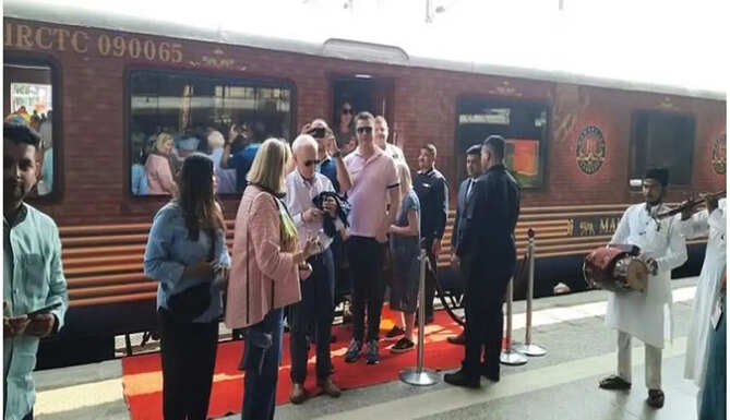 maharaja express train