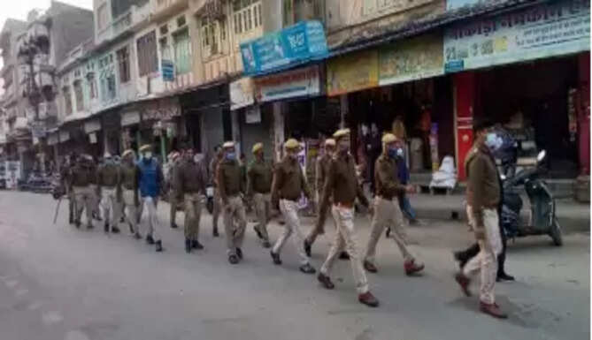 रूट मार्च&nbsp;