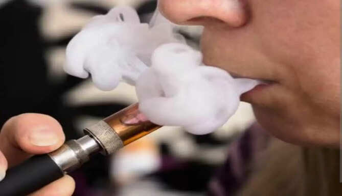 E Cigarette 