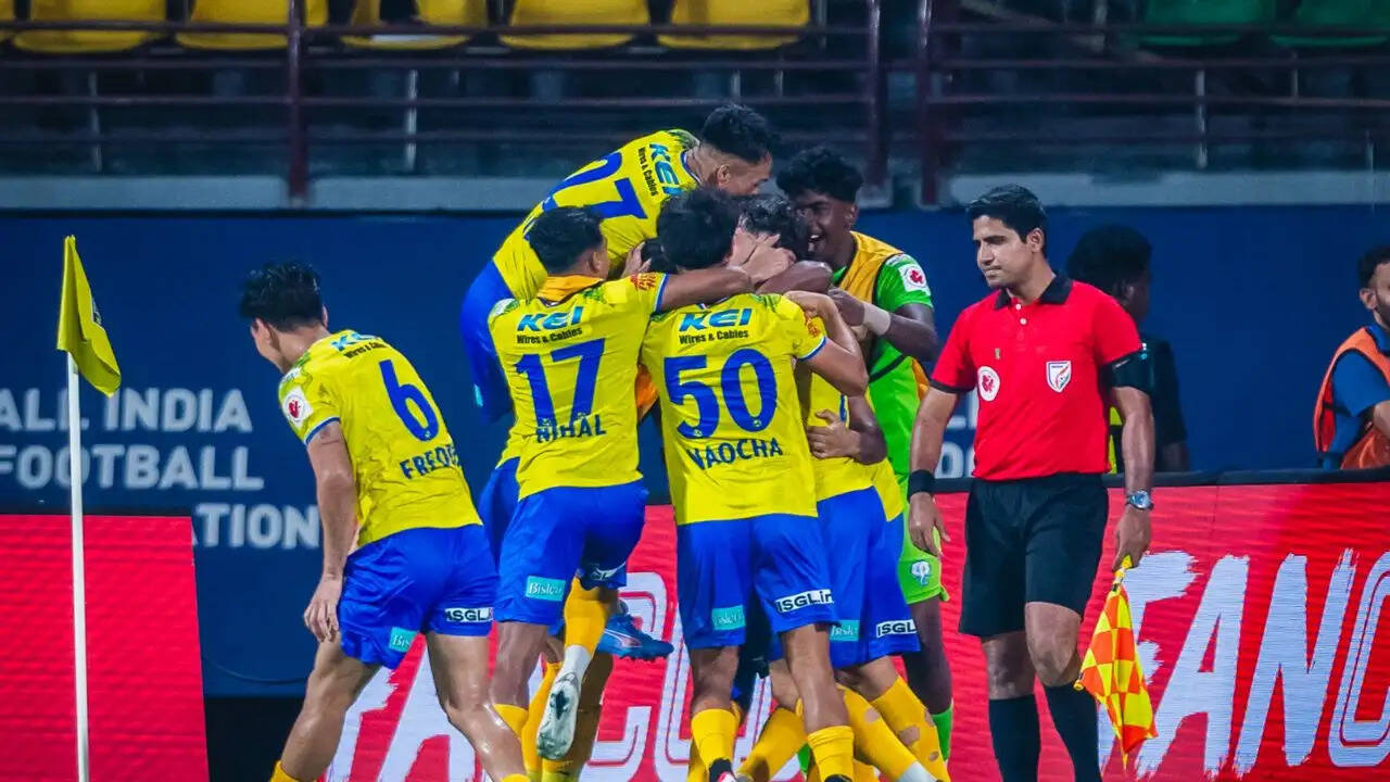 Kerala Blasters Edge Odisha FC 2-1 in Thrilling ISL Clash
