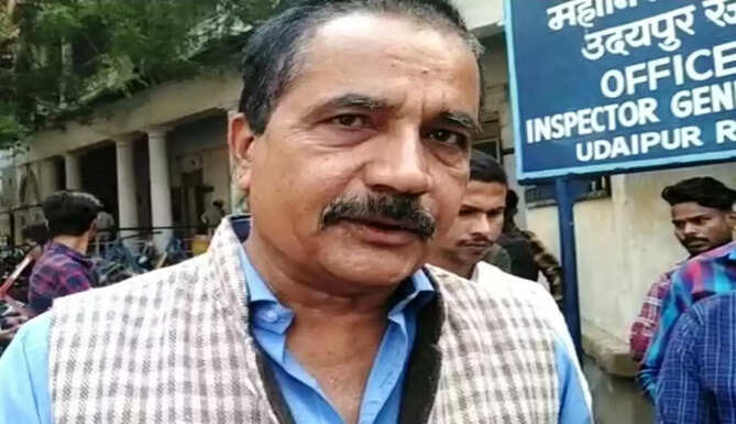 madan dave