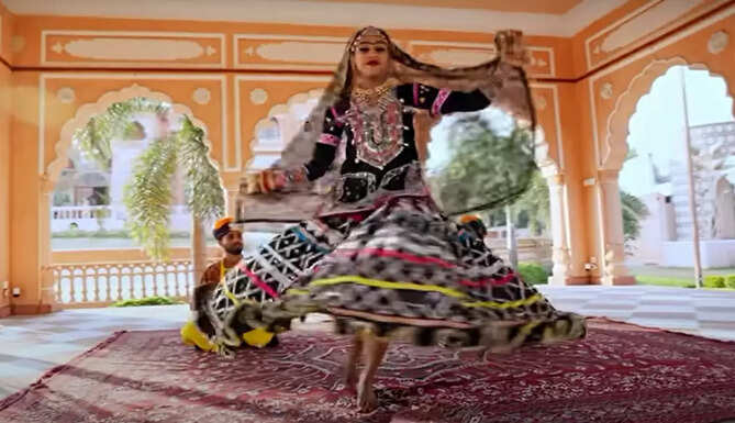 Ghoonghat ki Aadh Se Rajasthani TIPS Rajasthan