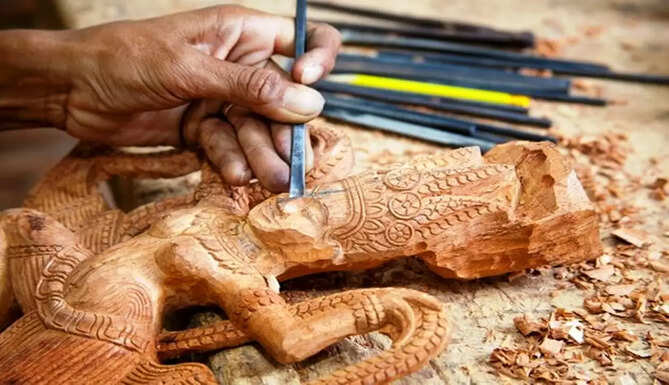 handicarfts artisan
