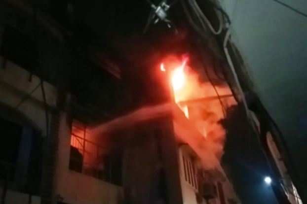 दिवाली की रात अमल का कांटा में दुकान में लगी आग