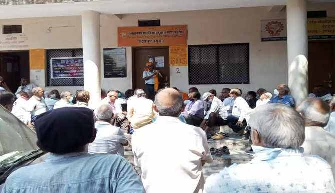 pensioners meeting