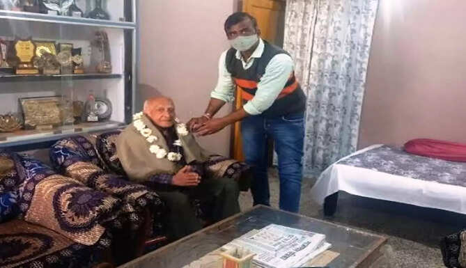 gantantr diwas 2022