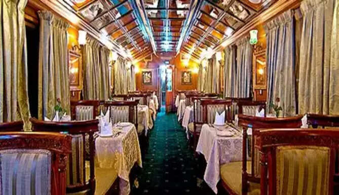 Palace On Wheels