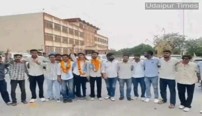 NSUI took out 22 kilometers rally in Udaipur
