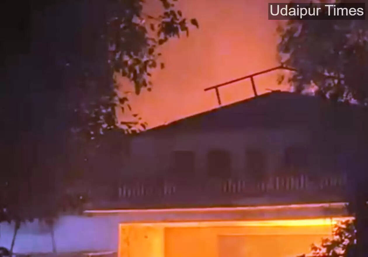 Fire in colour factory