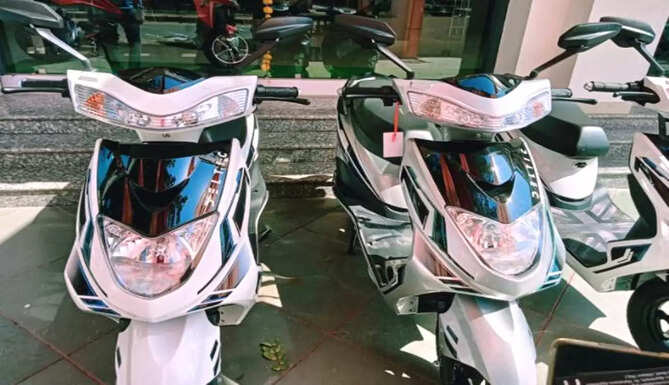 royal e bike