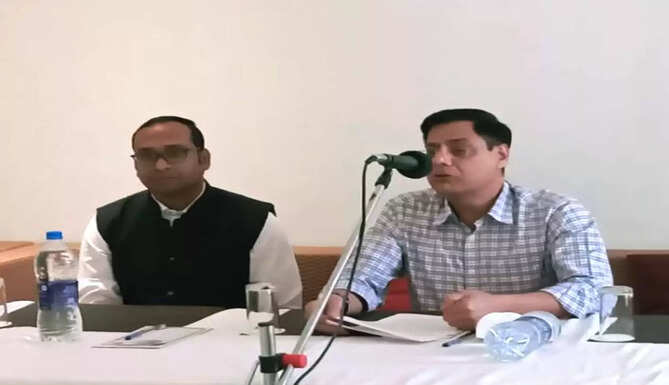 dr d c sharma