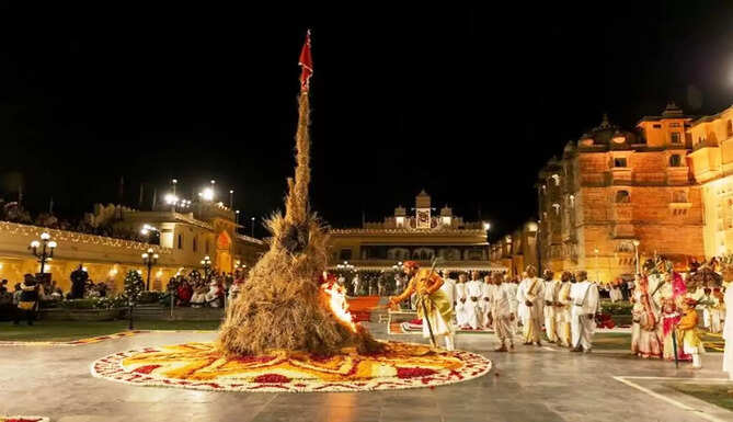 holika dahan