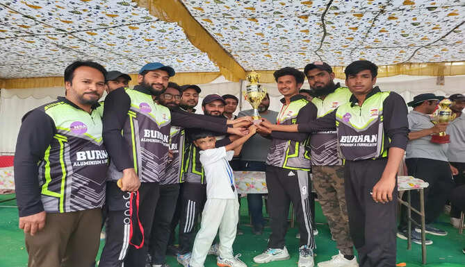 Two-day Chhipa Cricket League: Adnan's stormy innings, Bhati XI winner among local teams