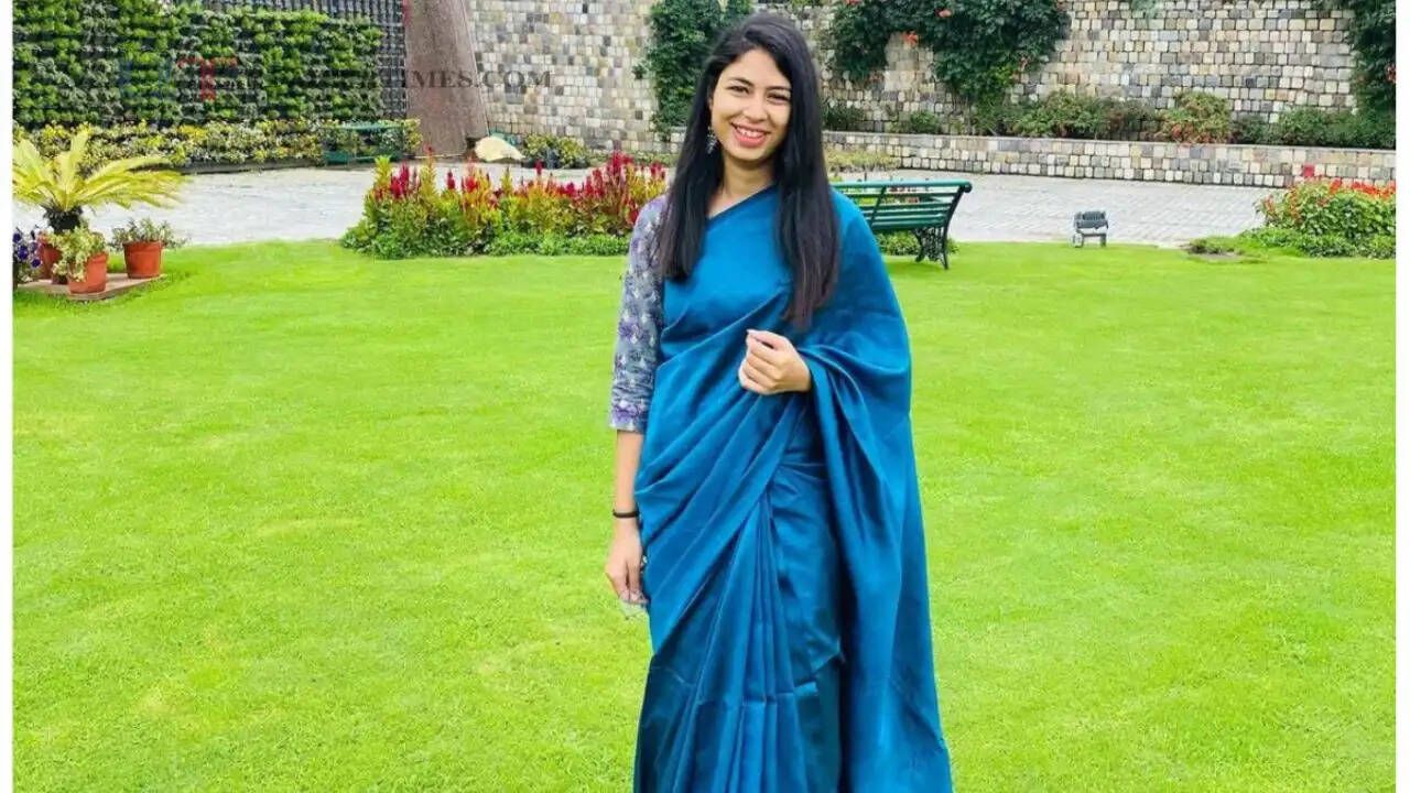IAS Ananya Singh