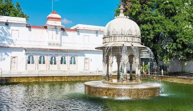 Saheliyon Ki Bari