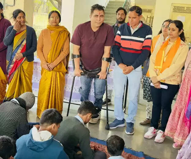 Disability rights awareness program at government blind school in Udaipur by Panacia Disability Rights Activists | Address by Dr Arvinder Singh, Udaipur CEO MD Arth Diagnostics