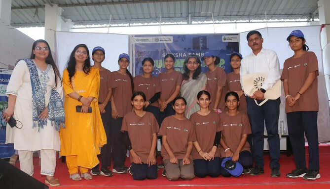 Hindustan Zinc, Shiksha Sambal, Summer Camp 2026, Udaipur News, CSR Initiative, Government School Students, Vidya Bhawan Society, Rural Education, Rajasthan Education, Robotics Training, Digital Learning, Student Development, Vedanta CSR, Chanderiya, Dariba, Debari, Agucha, Zawar