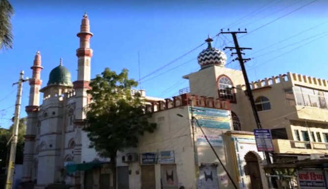 alipura masjid