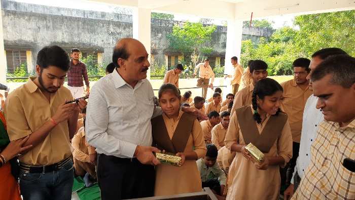 Hindustan Zinc CEO celebrates a special Children’s Day