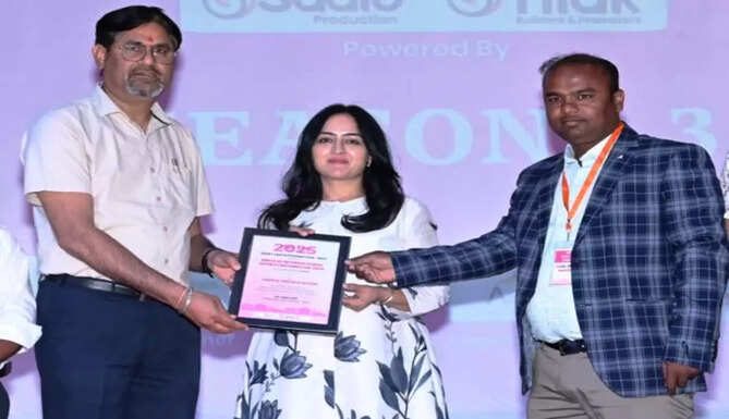 dr khushboo arora
