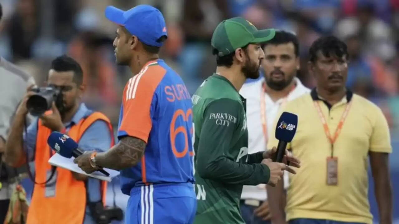 Pakistan to boycott Feb 15 match against India