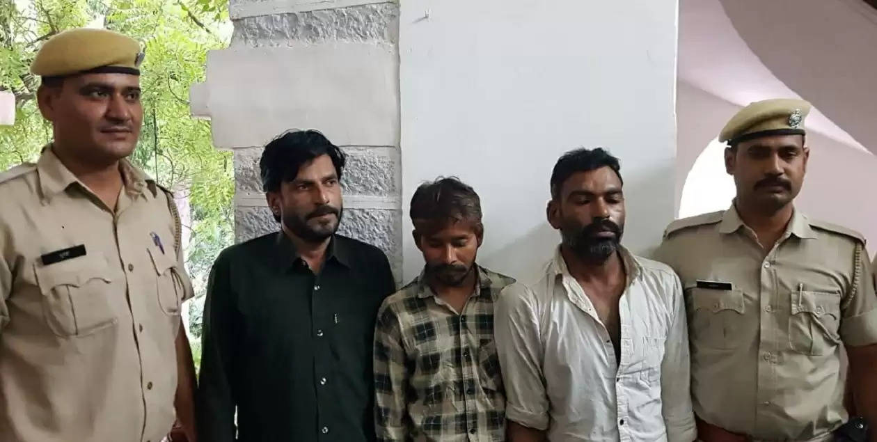 GANG OF THIEVES ARRESTED IN UDAIPUR
