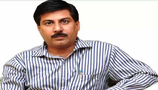 dr chandresh chatlani