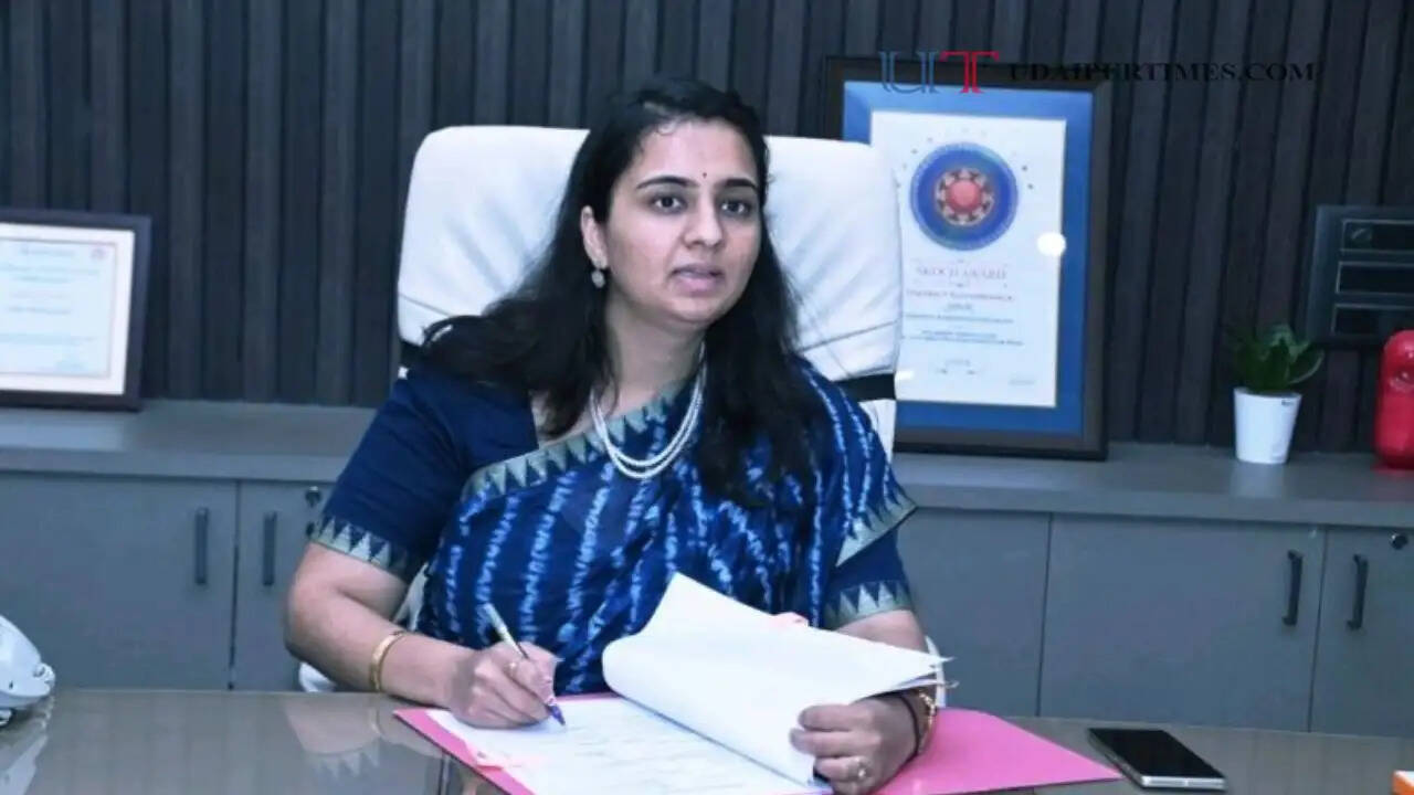 जरांगे पाटिल के अनशन के दौरान चर्चा में आई IIT बॉम्बे की पूर्व छात्रा !
