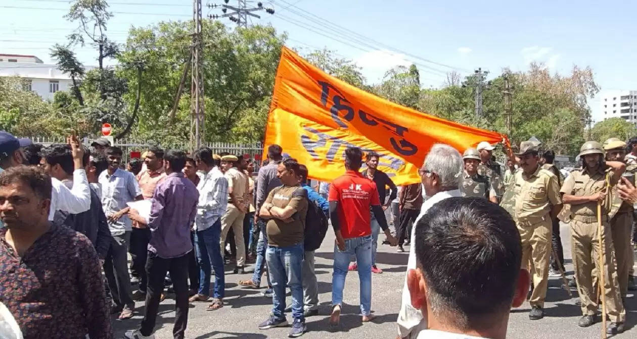 Protest Dhirendra Shastri FIR Udaipur, Udaipur Hate Speech 