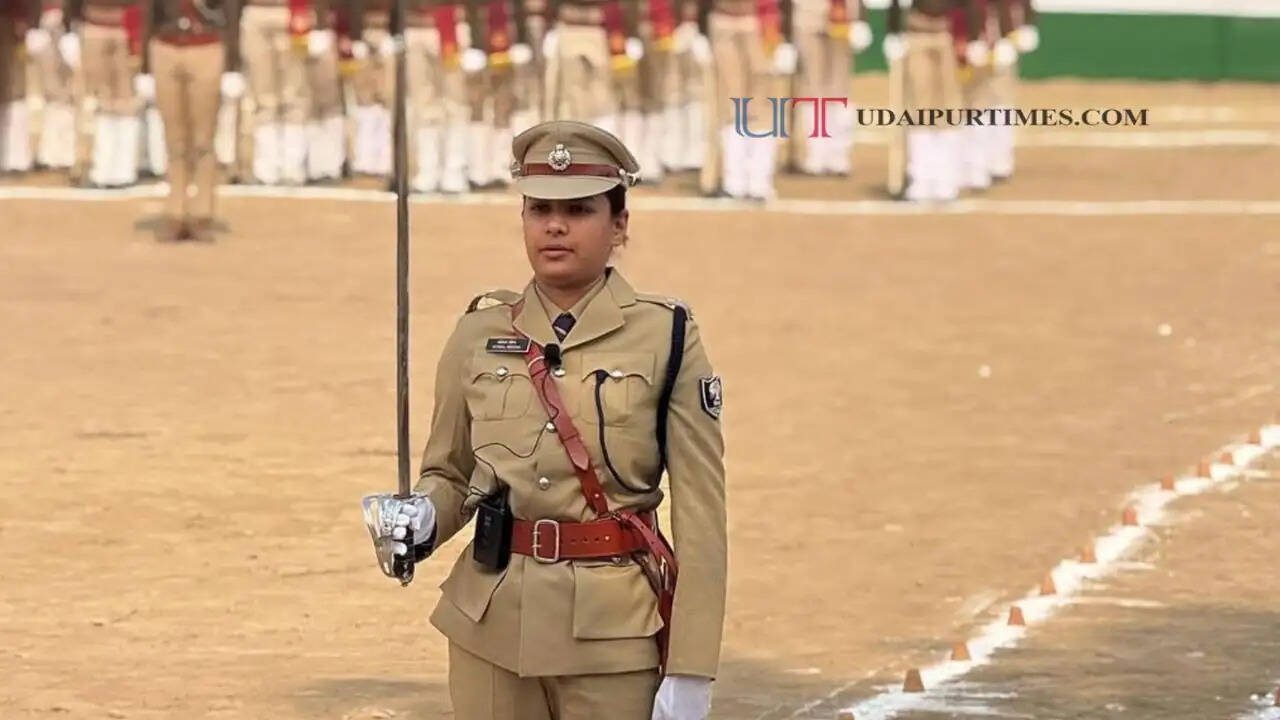 जानिए कौन हैं SP कोमल मीणा