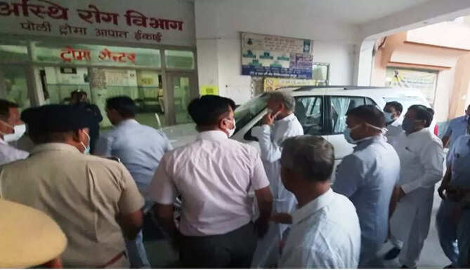cm gahlot
