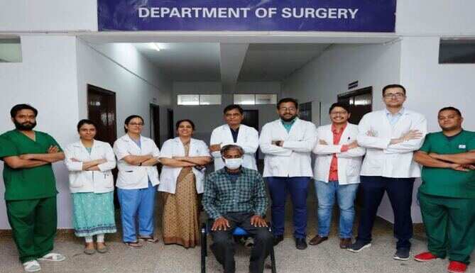 पेनिक्रियास की 15 सेंटीमीटर गांठ का दूरबीन द्वारा हुआ लेप्रोस्कोपिक ऑपरेशन