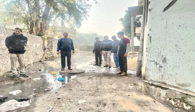 Sewage Polluting Udaipur Lakes