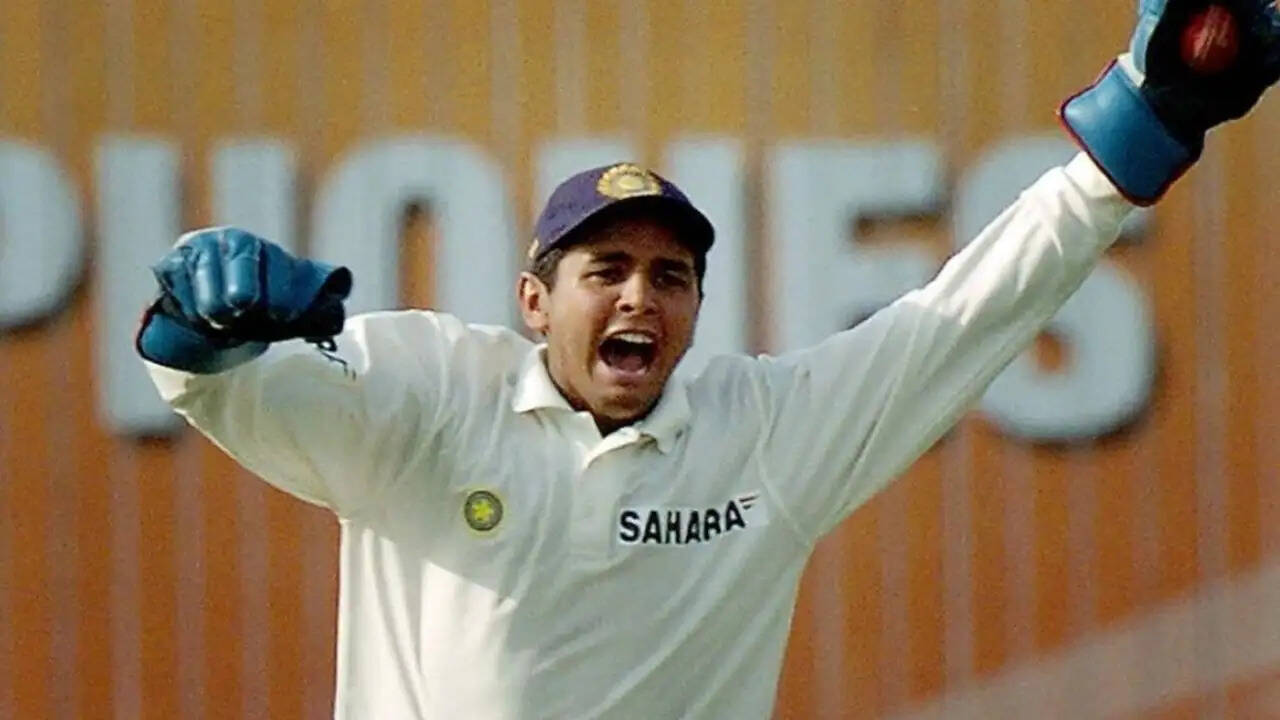 Parthiv Patel (17 years, 153 days)