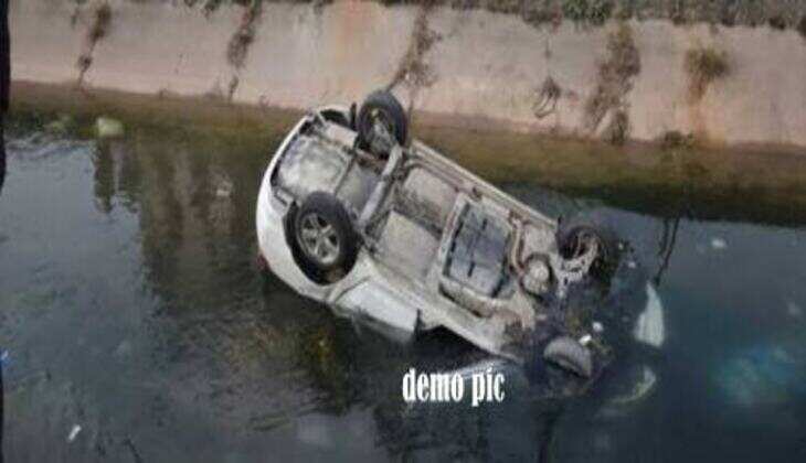 Car falls down the bridge into 10 feet deep river