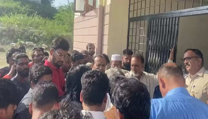 Elderly man beaten to death at Salumber