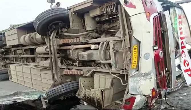 bus overturn