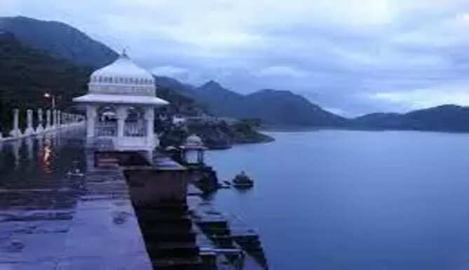 Badi Lake