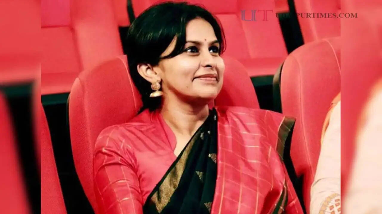 IAS Priyanka Shukla