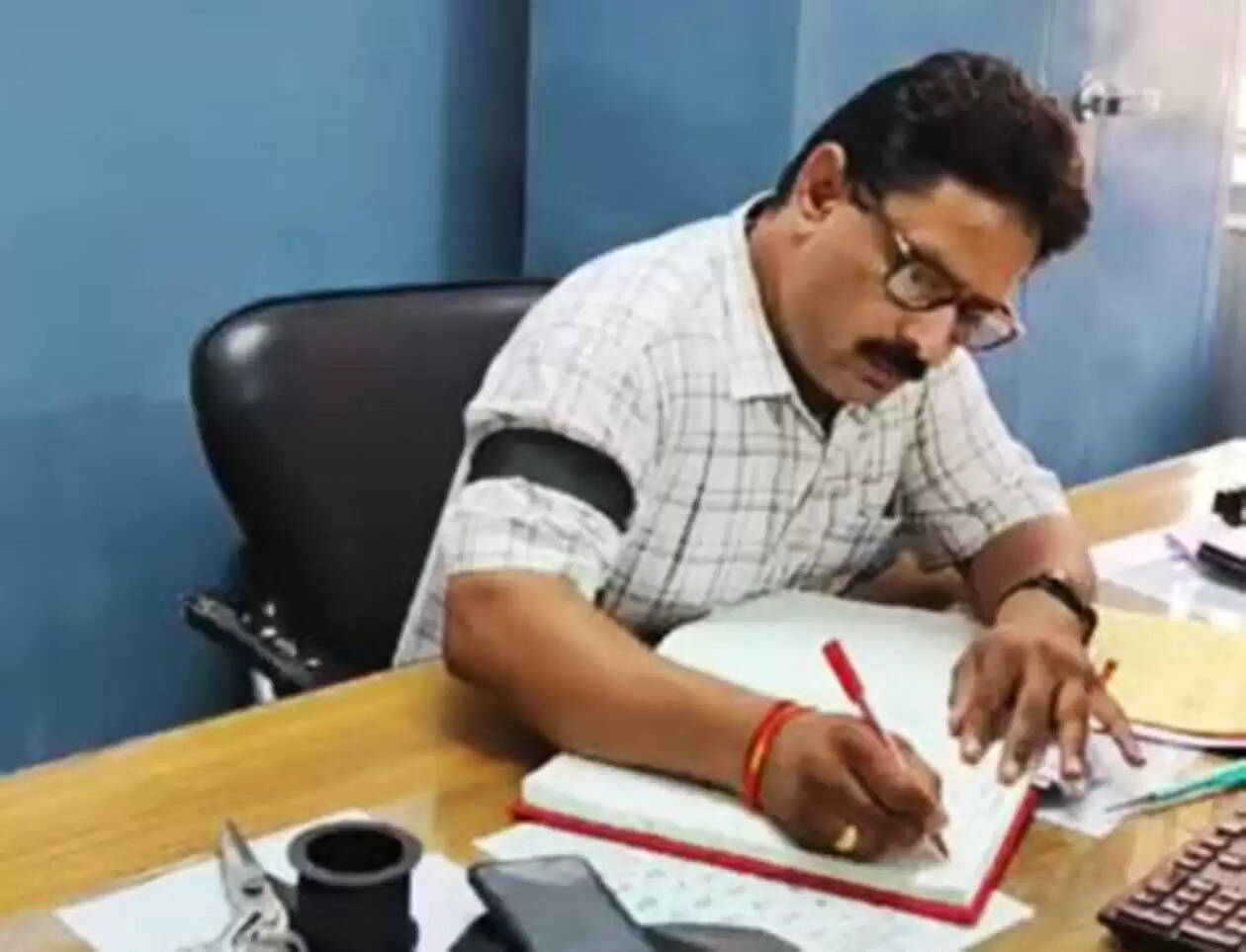 rajsamand lab technician protest against privatization