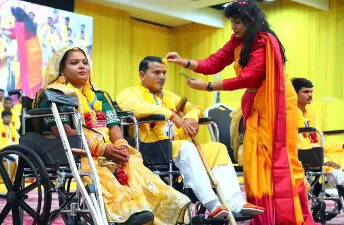 Narayan Seva Sansthan mass Wedding