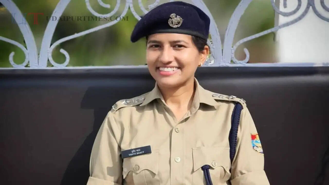 16 सरकारी नौकरियां ठुकरा IPS बनी तृप्ति भट्ट