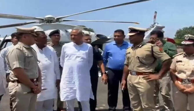 cm on dhariyavad incident