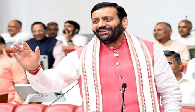 हरियाणा में कच्चे कर्मचारियों को बड़ी सौगात, सरकार ने बढाया सेवा अवधि समय, देखें नया आदेश