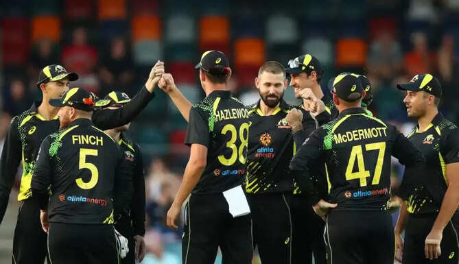 Kane Richardson has announced his retirement from professional cricket at the age of 34