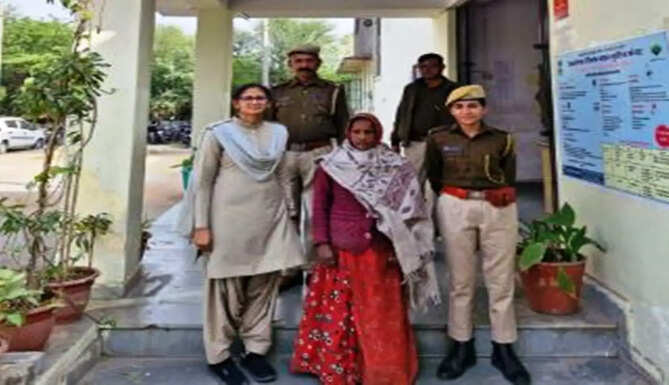 women arrested for murder husband